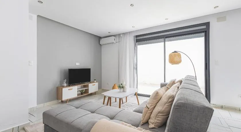 Appartement coquet de 3 pièces à Birkhadem - Image 1