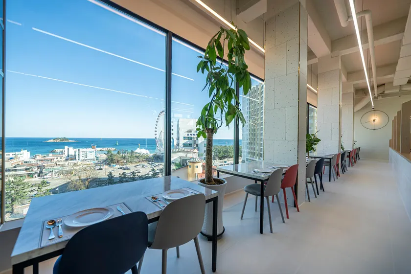 Sokcho Good Morning Hotel and Resort - Image 1