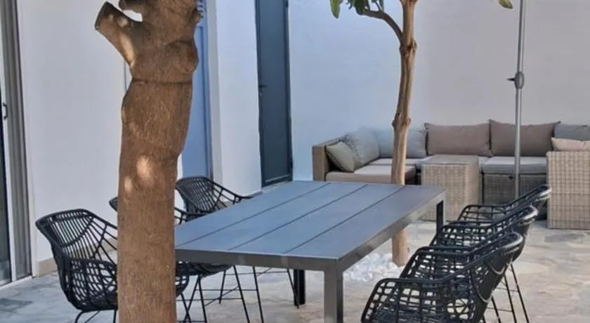 Dimitrios Loft Apartment - Image 1