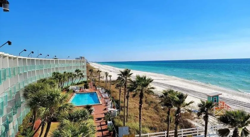Casa Loma Panama City Beach - Beachfront - Image 1