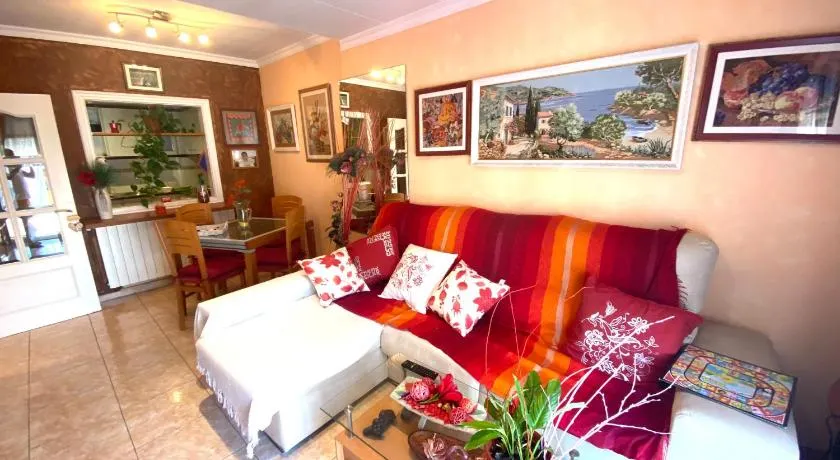 Espectacular apartament a Palamós centre! Amb WIFI - Image 1