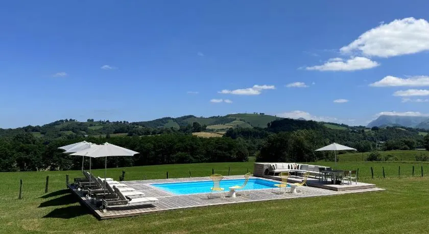 Chateau Forest - Image 1