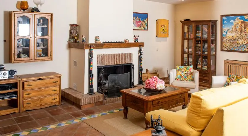Apartamento Rústico en Ojén - Image 1