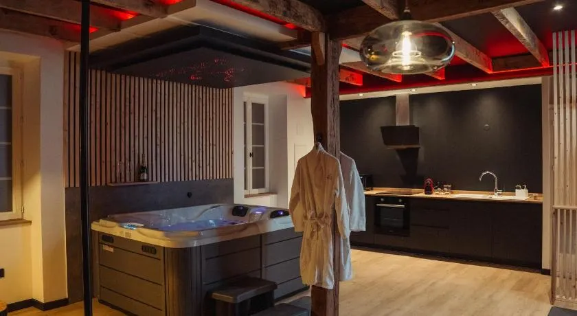 L'unique - Love-room Romantique - Image 1
