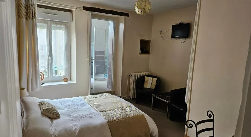 John's B&B - Image 1
