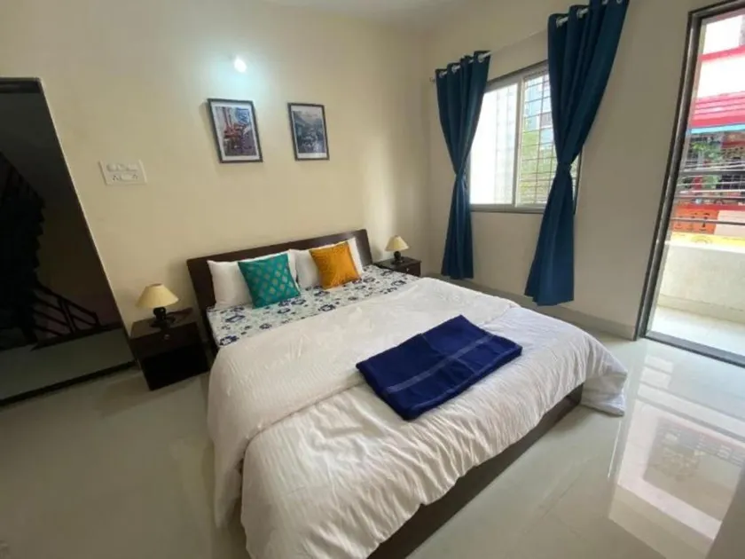 1 BHK flat with Free Wi Fi Kitchen - Image 1