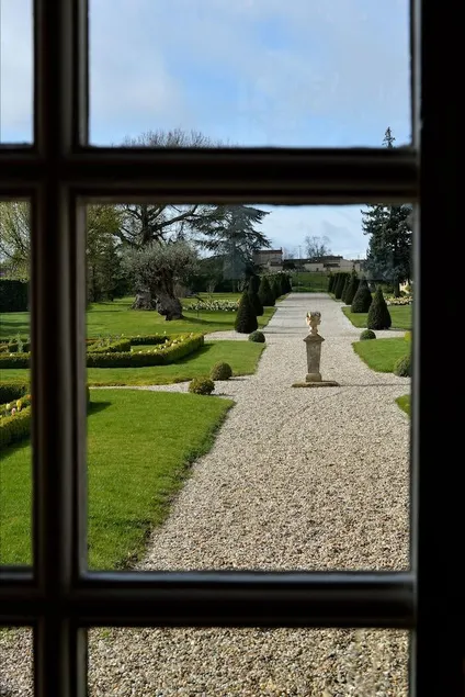 Château Fombrauge - Bernard Magrez Luxury Wine Experience - Image 1