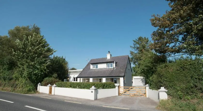 Ballygown Cottage - Image 1