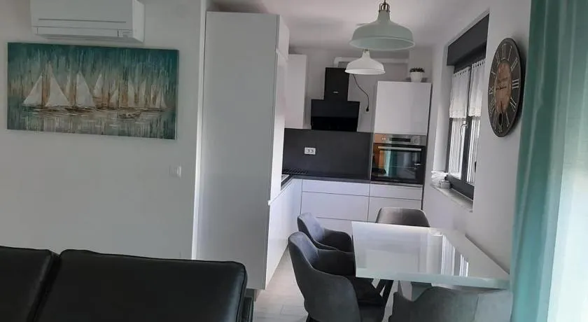 Apartments Šućur - Image 1