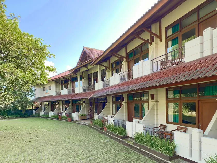 Via Renata Hotel - Image 1
