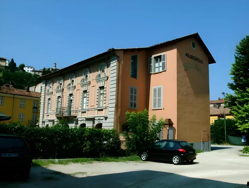Villa Chiara Hotel - Image 1