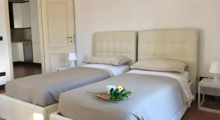 La casa di Giulia Apartment with air conditioning, wifi and private parking - Image 1