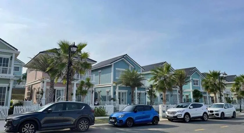 Villa Novaworld Phan Thiết 4 Phòng Ngủ Luxury - HT Home - Image 1