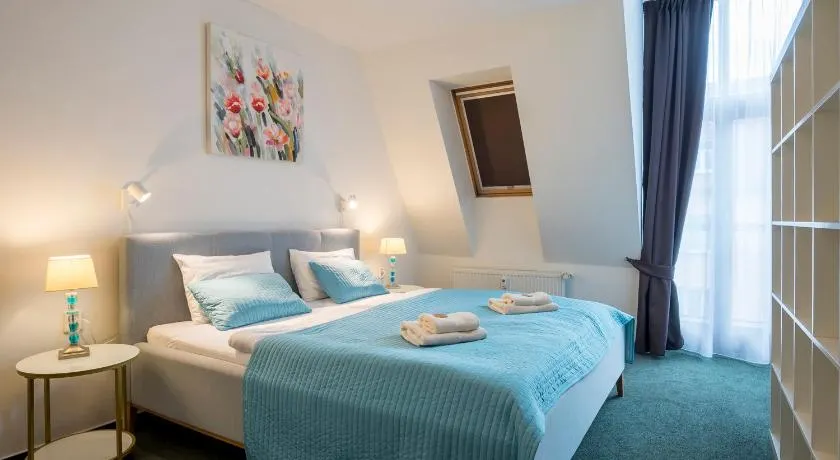 apartmány Marco Shipping - Image 1