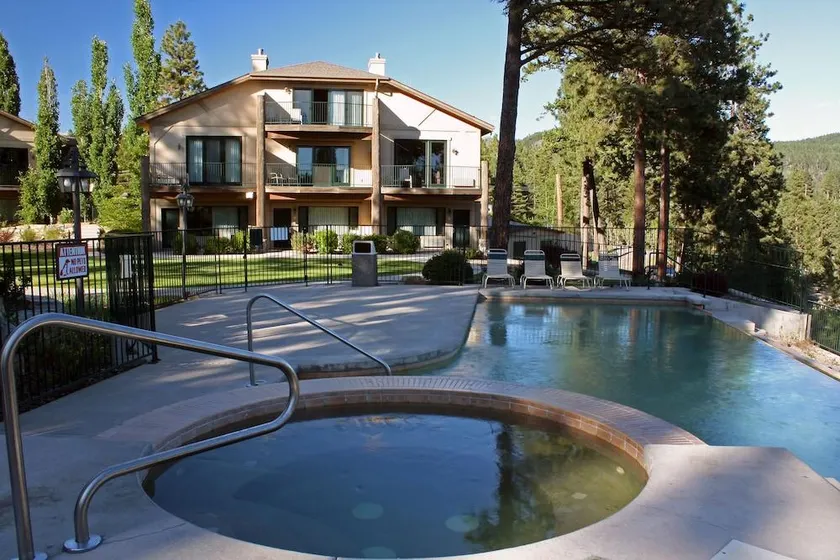 Mountain Lake Lodge - Image 1
