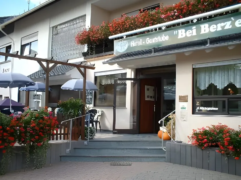 Hotel Heimatherz - Image 1