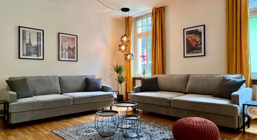 VonMos City Apartments - Image 1