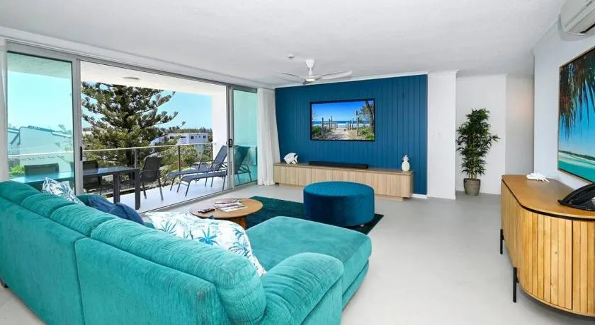 Stylish Tasteful Maroochy Escape - Image 1