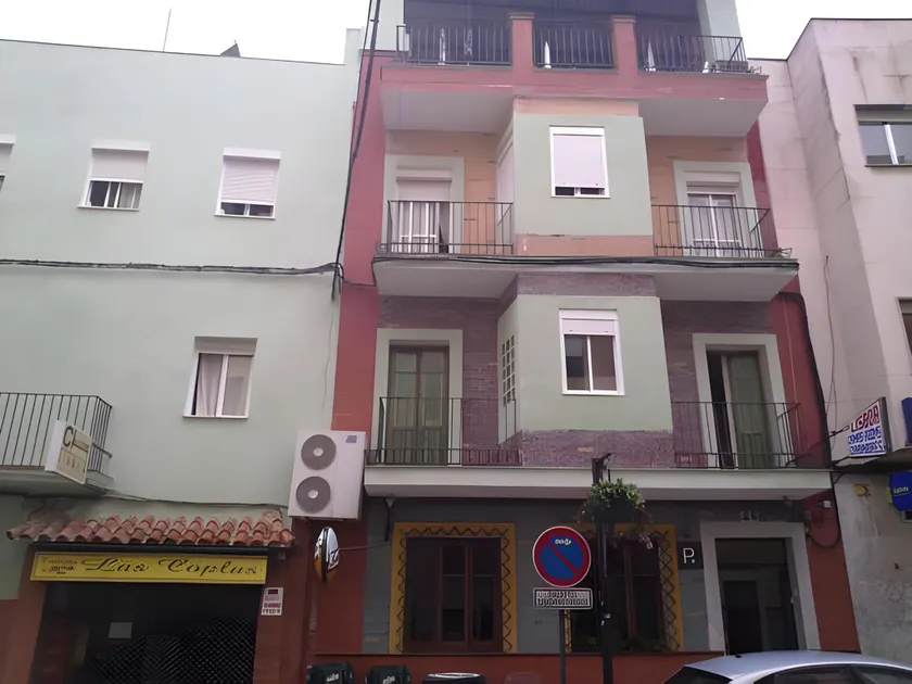 Hospedaje Lisboa Algeciras P Ca 0214 y A Ca 0232 - Image 1