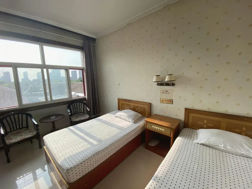 Furuixiang Hotel - Image 1
