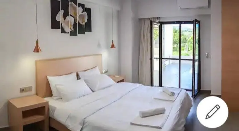 Kamilos apartments - Image 1