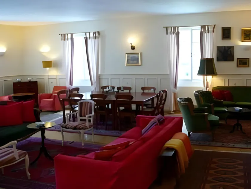 Family Hotel Okoř - Image 1