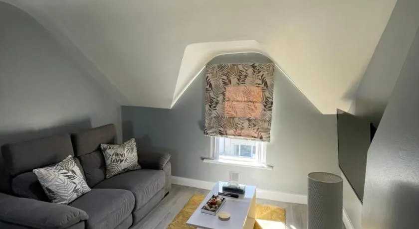 1 bed apartment Portrush - Image 1