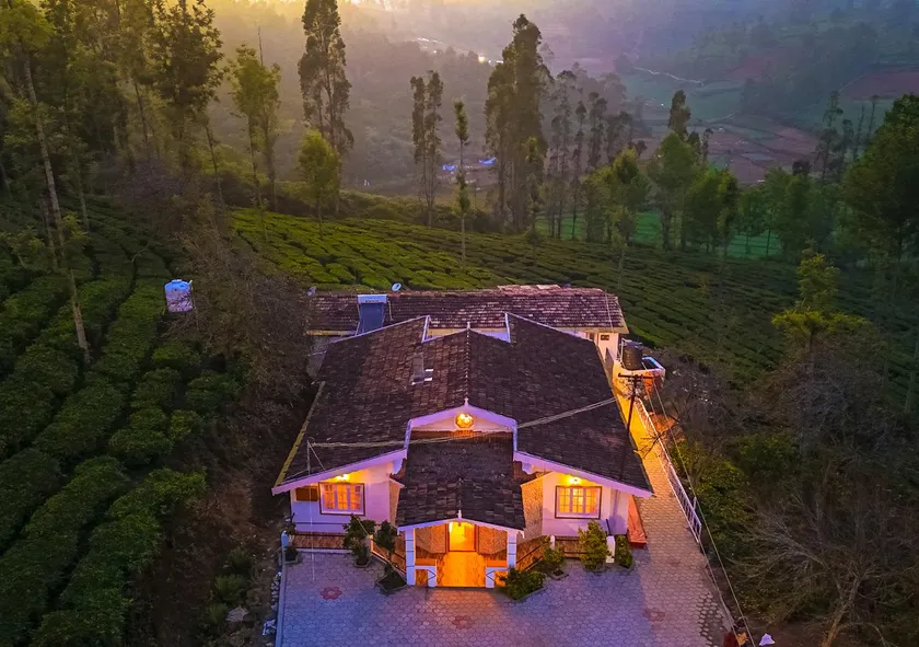 Silver Dale Tea Estate Bungalow Ooty by VOYE HOMES - Image 1