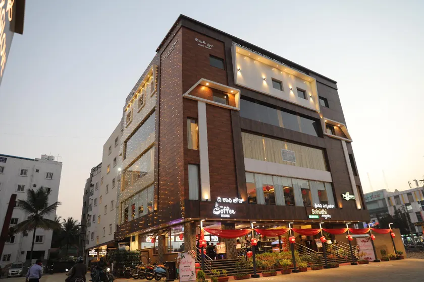The White Pearl Suites - Image 1