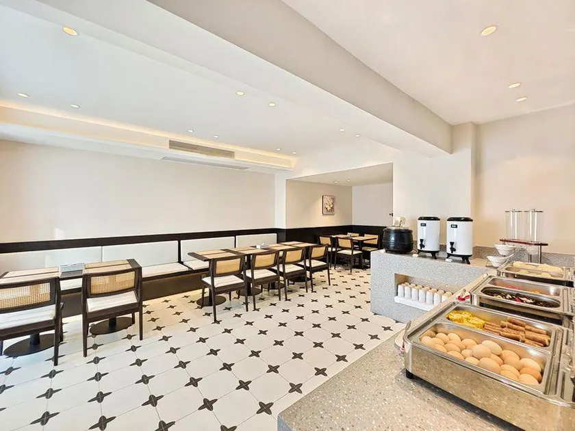 Lanwan Jiamei Hotel - Image 1