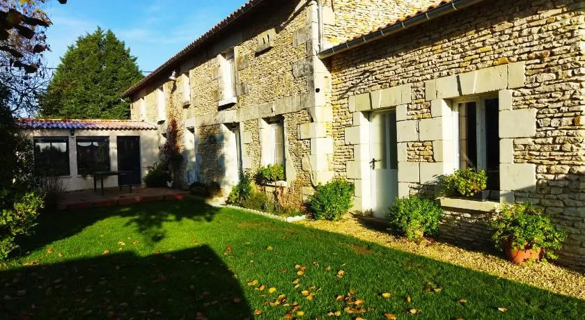 Les Lilas - Image 1