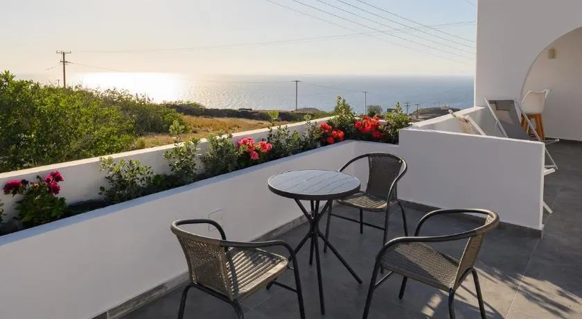 Thoè Oia Suites - Image 1