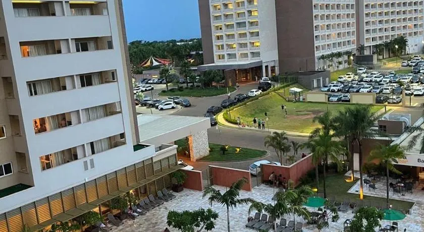 Hot Beach Suites - Image 1