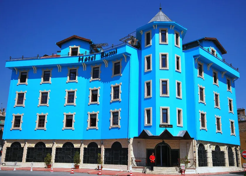 Rumi Hotel - Image 1