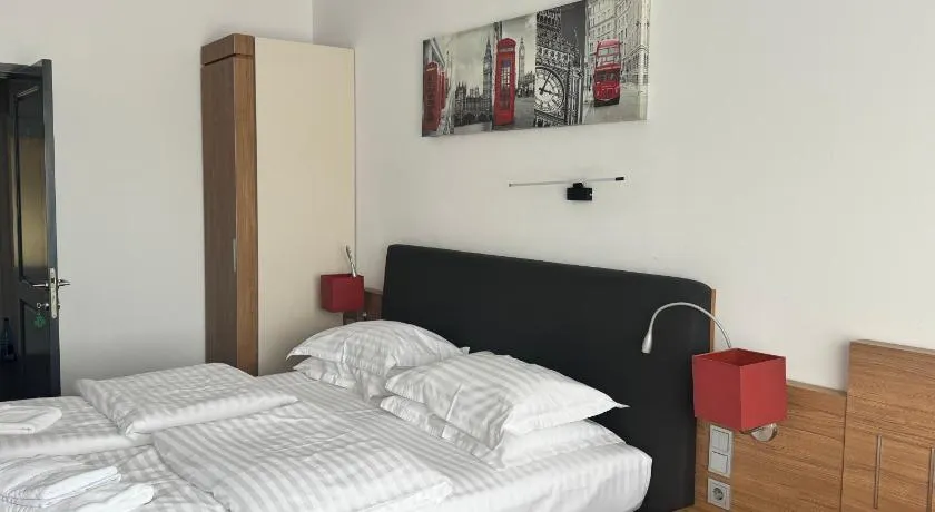 La Romică - Image 1