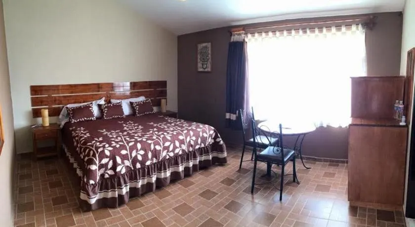 Hotel Casa Amelia - Image 1