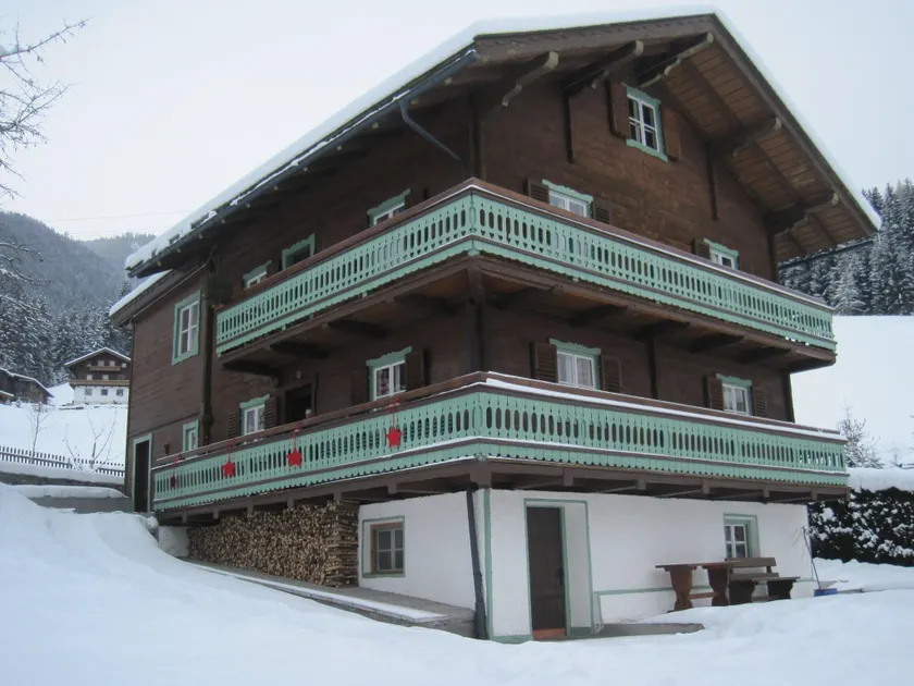 Chalet Bamberg near Ski Lift & Slope - Image 1