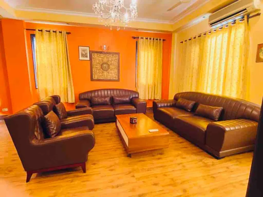 HUGE/SPACIOUS/LOVELY/8BHK Unit/Entire Two floors/ - Image 1