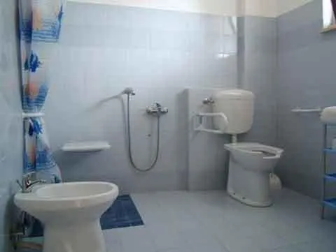 Aquamarine Residence - Image 1