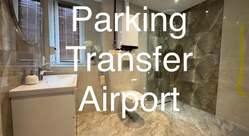 Air AMBER PENSJONA LOTNISKO parking - Image 1
