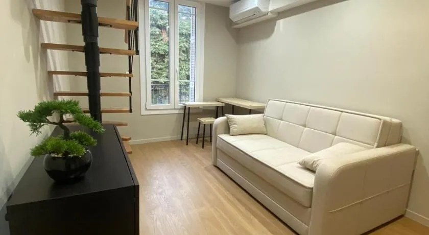 Duplex cosy sur Nice Libération - Image 1
