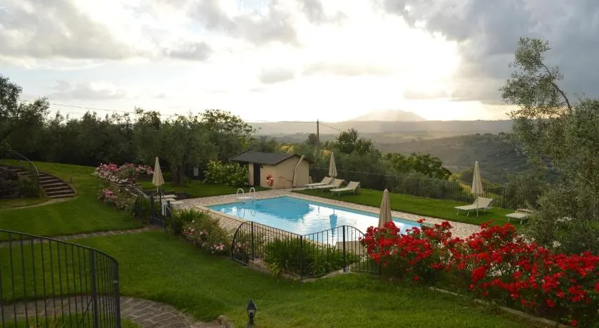 Maisonette in Villa mit Terrasse und Swimmingpool - Image 1