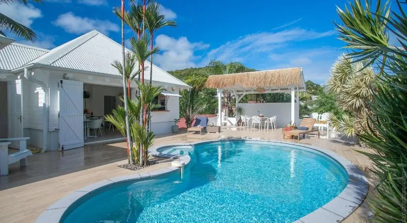 Villa spacieuse à Hyacinthe, Le Robert avec piscine privée - Image 1