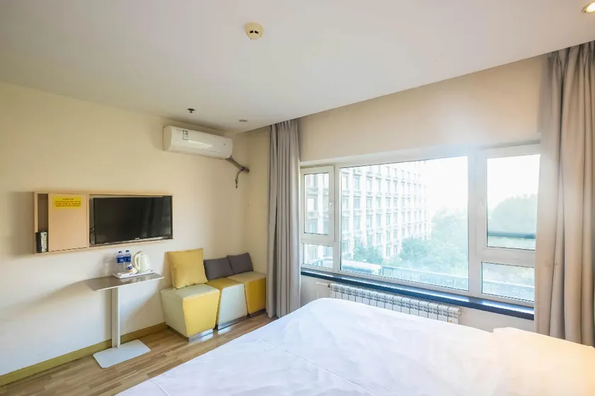 7 Days Inn Harbin West Railway Station - Image 1