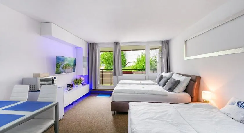 Blue Wellness Pools Saunas Appartement with Alpine view Balcony - Image 1
