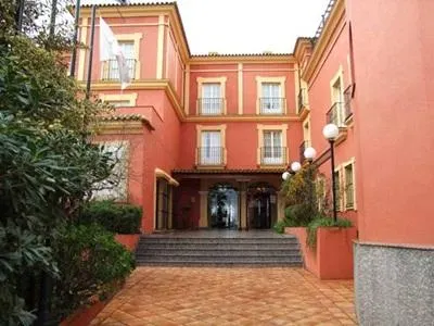 Hotel Cristina - Image 1