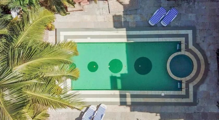 Hotel Siesta De Goa - Image 1