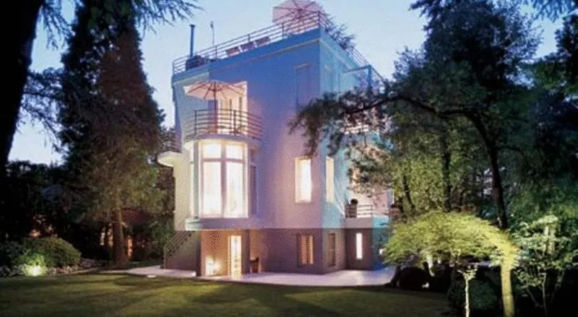 Casa Cuniolo Guest House - Image 1