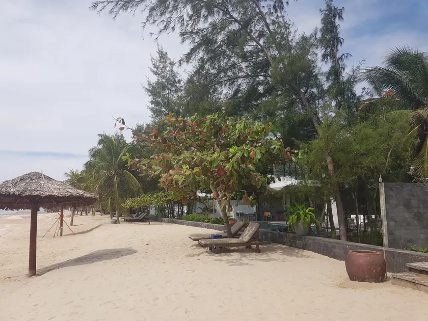 Entire 3-bed Villa w/ own pool, Sanctuary Resort - Image 1