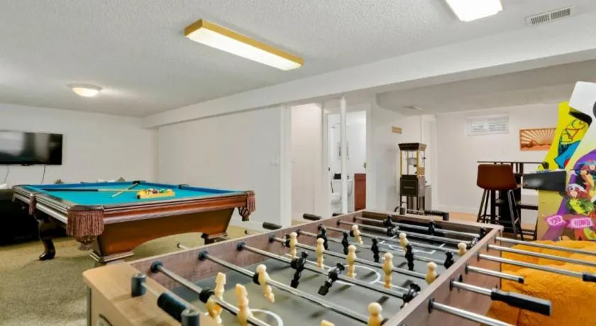 Game Room • Fire Pit • Arcade • Outdoor Dining - Image 1